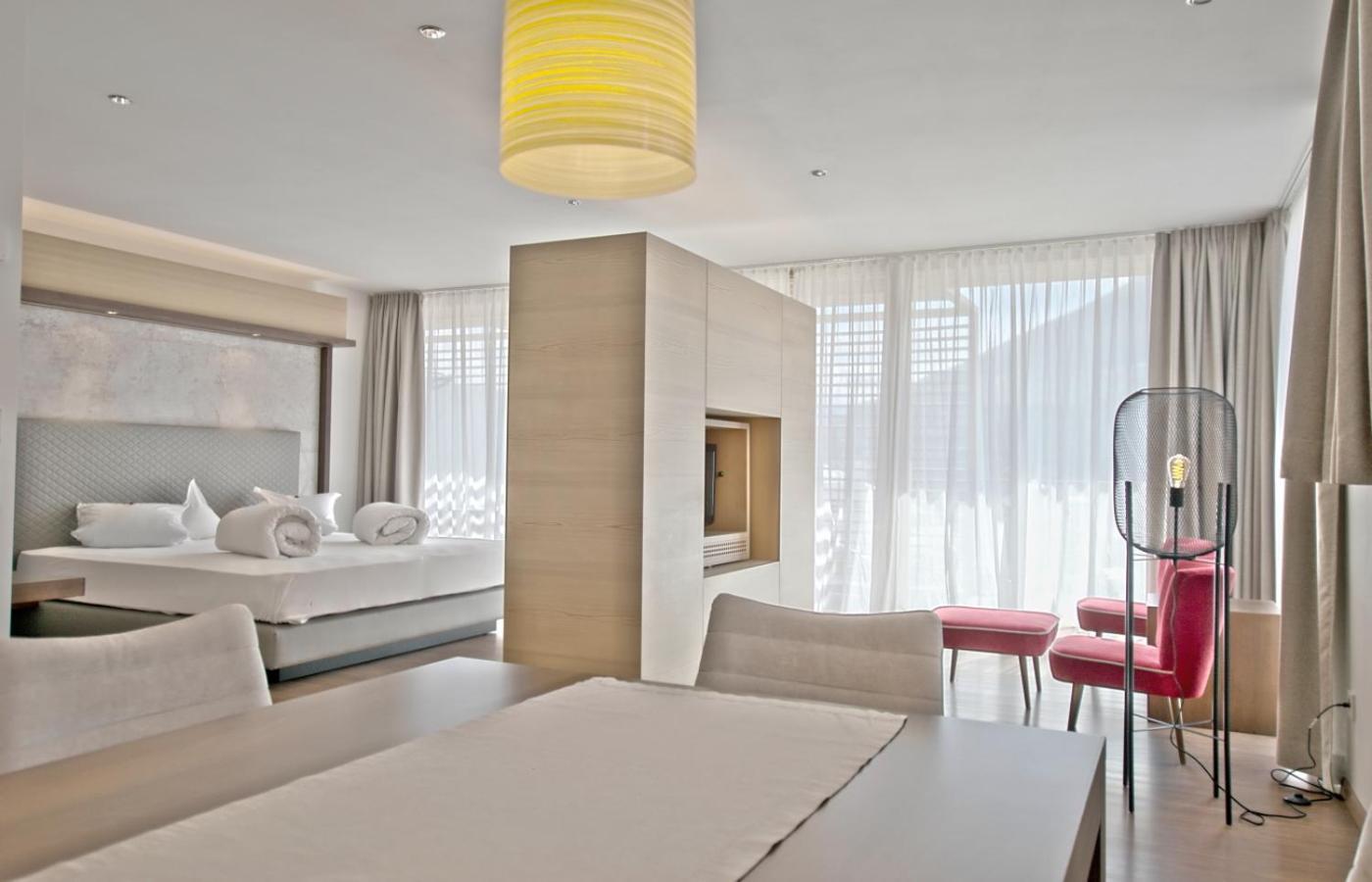 B&B Boutique Hotel Burgund Парчинес Екстер'єр фото