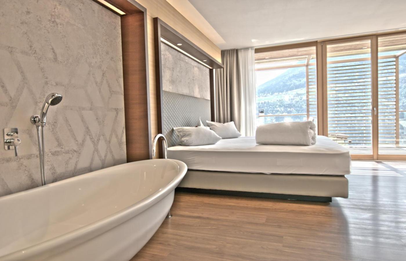 B&B Boutique Hotel Burgund Парчинес Екстер'єр фото