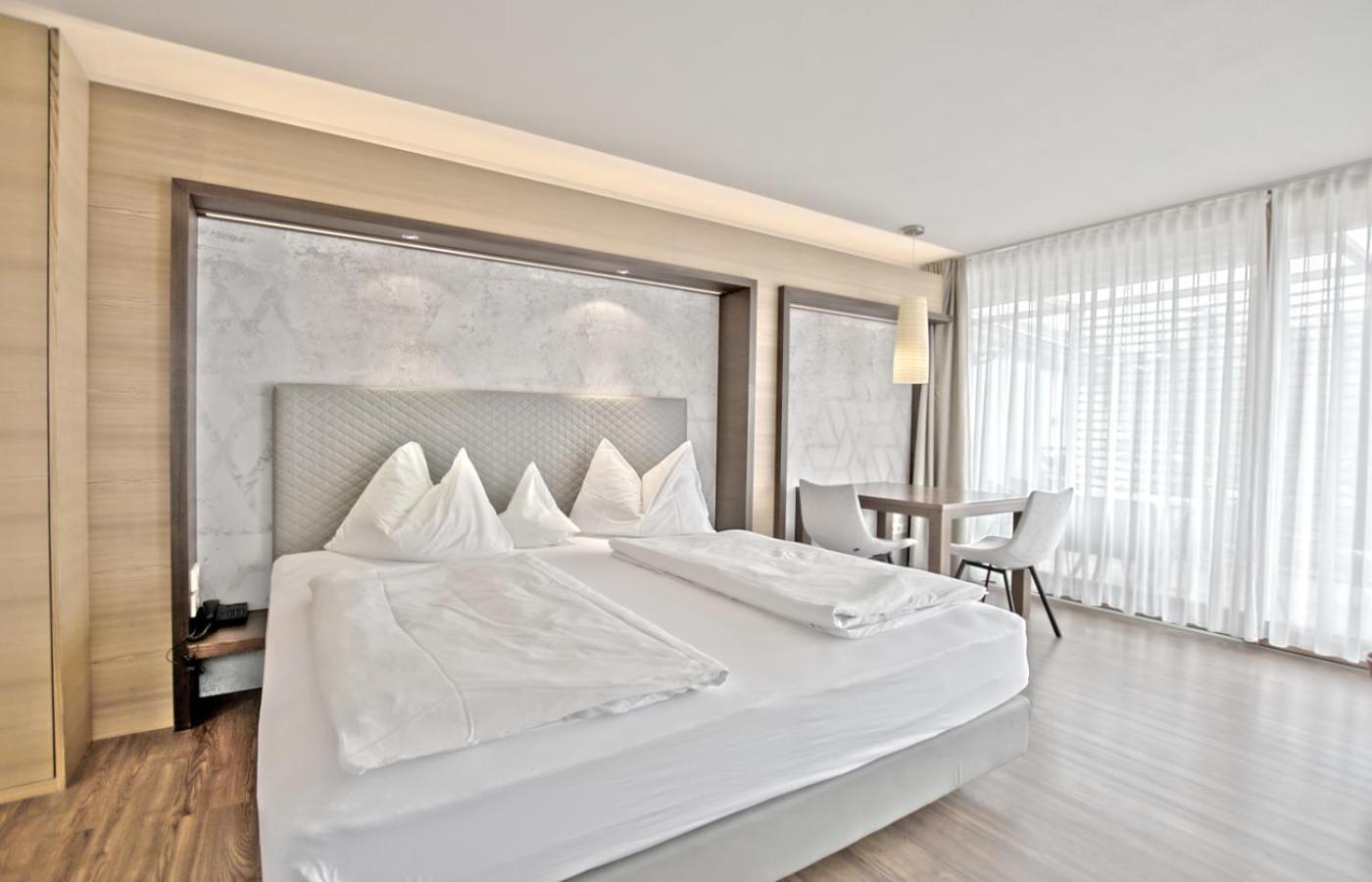 B&B Boutique Hotel Burgund Парчинес Екстер'єр фото